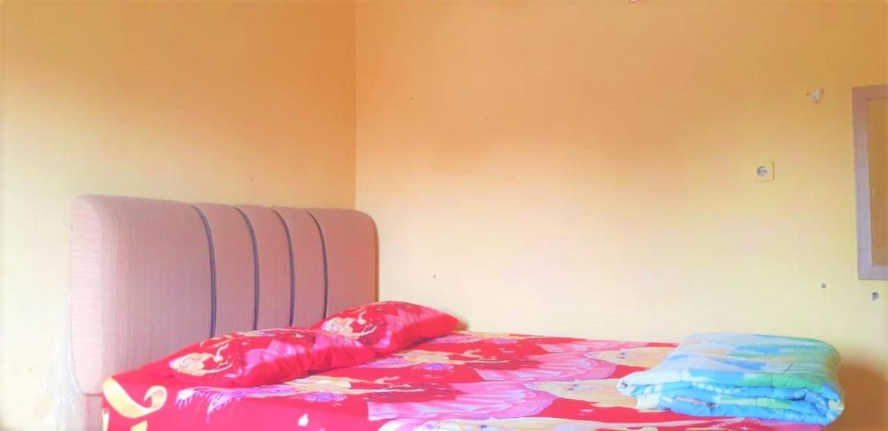 Spot On 2969 Hotel Citra Ayu Labuhan Bagian luar foto